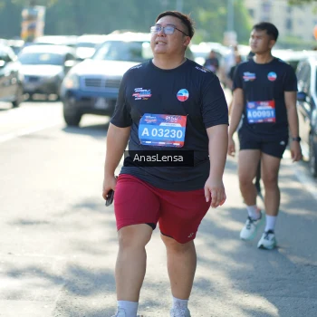 Runner Photo 3993945