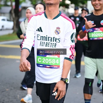 Runner Photo 3993993
