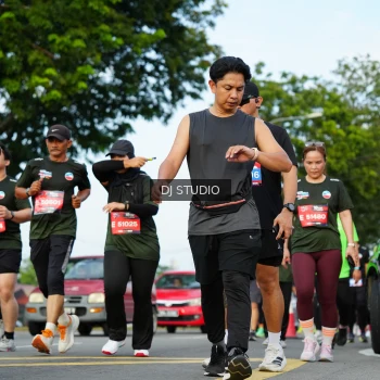 Runner Photo 3994021