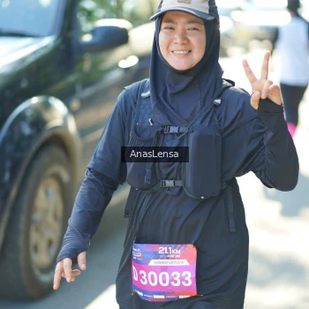 Runner Photo 3994025
