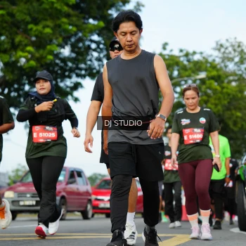 Runner Photo 3994035