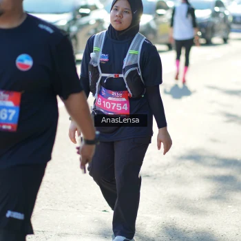 Runner Photo 3994036