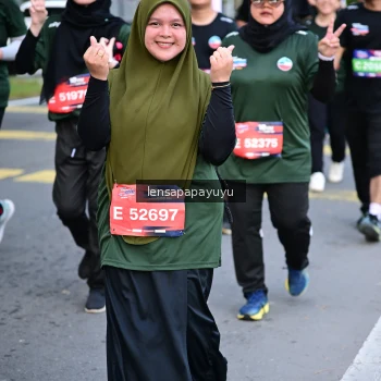 Runner Photo 3994104