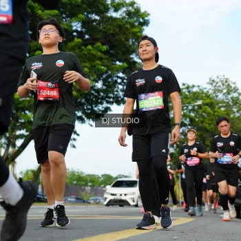 Runner Photo 3994170
