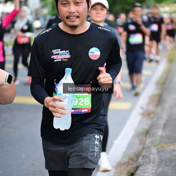 Runner Photo 3994201