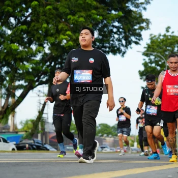 Runner Photo 3994282