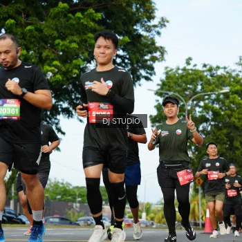 Runner Photo 3994325