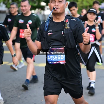 Runner Photo 3994348