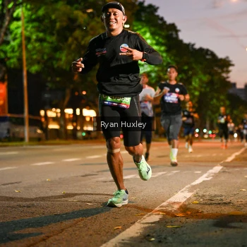Runner Photo 3994356