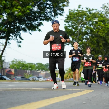 Runner Photo 3994400