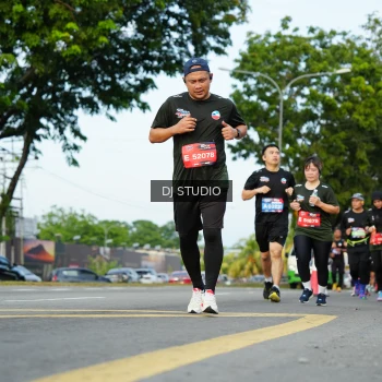 Runner Photo 3994409