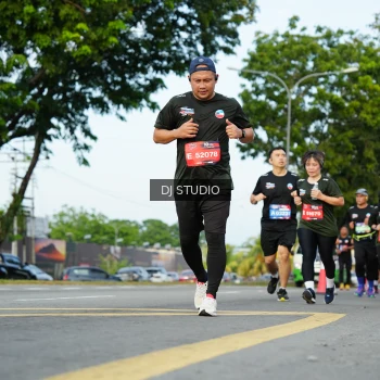 Runner Photo 3994412