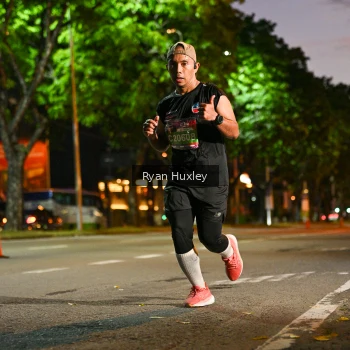 Runner Photo 3994434