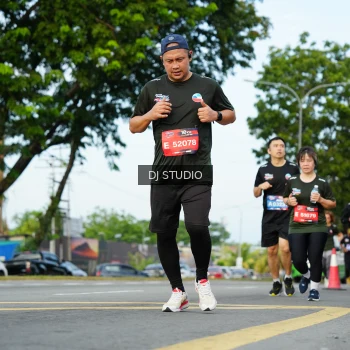Runner Photo 3994460