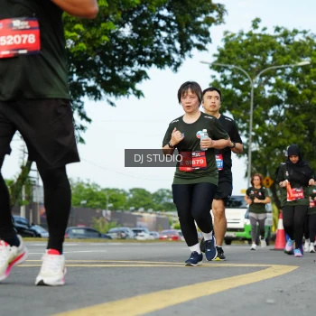 Runner Photo 3994512