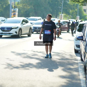 Runner Photo 3994526
