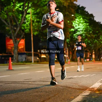 Runner Photo 3994537