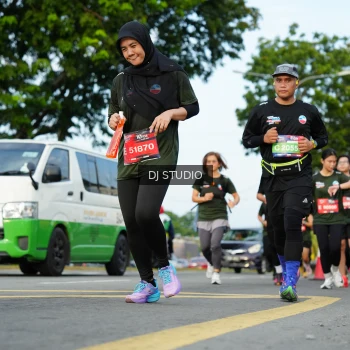 Runner Photo 3994606