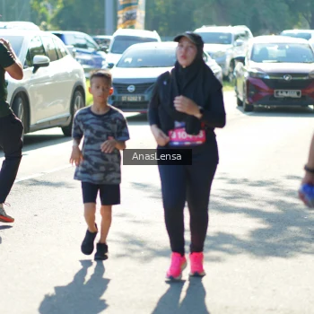 Runner Photo 3994661