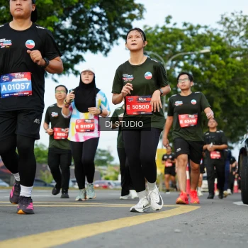 Runner Photo 3994663