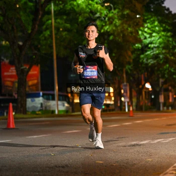 Runner Photo 3994678