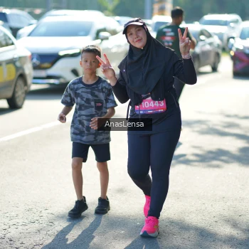 Runner Photo 3994682