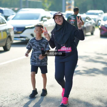 Runner Photo 3994683