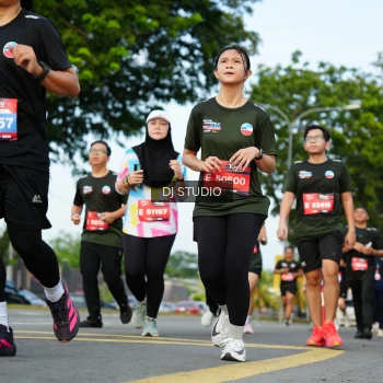 Runner Photo 3994694
