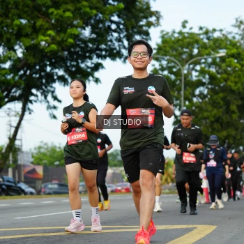 Runner Photo 3994718