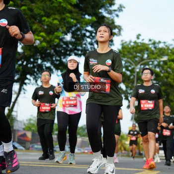 Runner Photo 3994735