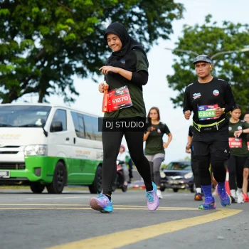 Runner Photo 3994743