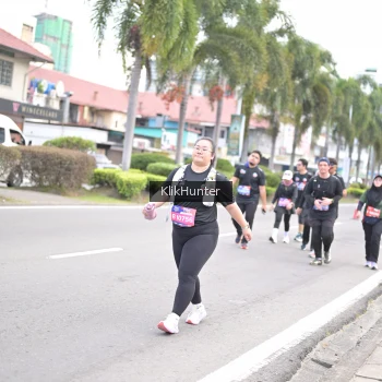 Runner Photo 3994747