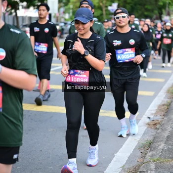 Runner Photo 3994752