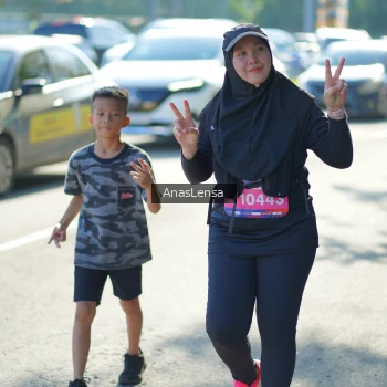 Runner Photo 3994759