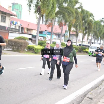 Runner Photo 3994765