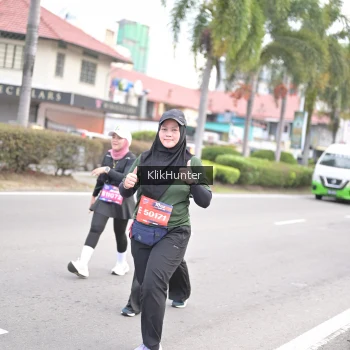 Runner Photo 3994775