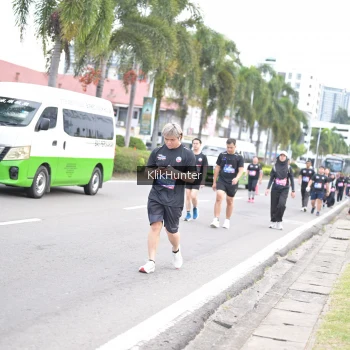 Runner Photo 3994792