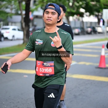 Runner Photo 3994818