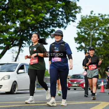Runner Photo 3994824