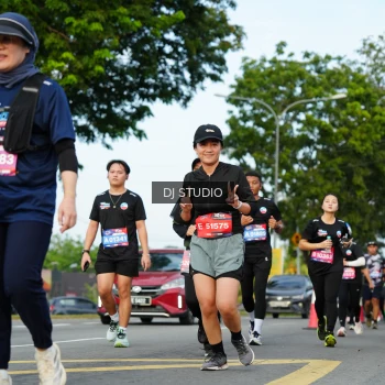 Runner Photo 3994872