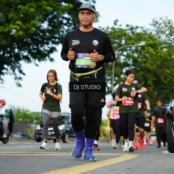 Runner Photo 3994874