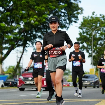Runner Photo 3994907