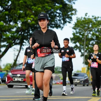 Runner Photo 3994929