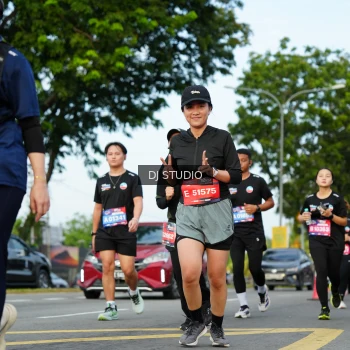 Runner Photo 3994931