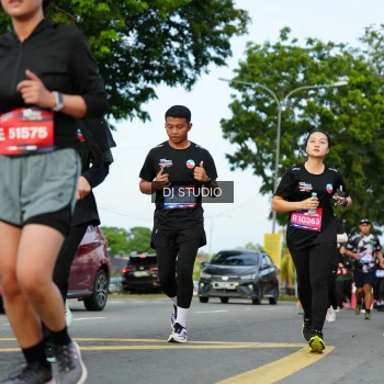 Runner Photo 3994933