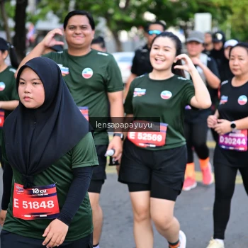 Runner Photo 3994935