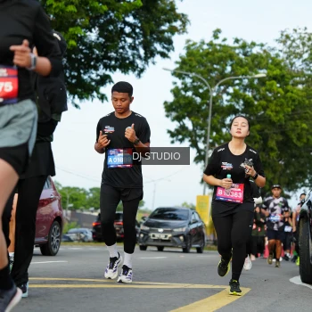 Runner Photo 3994959
