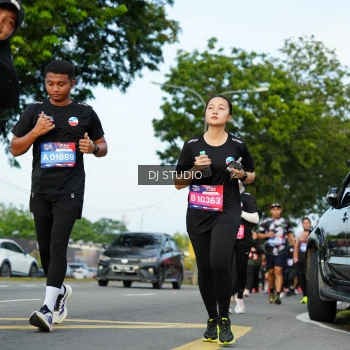 Runner Photo 3994964