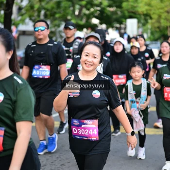 Runner Photo 3994977
