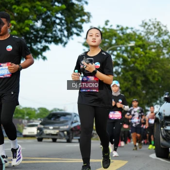 Runner Photo 3995000